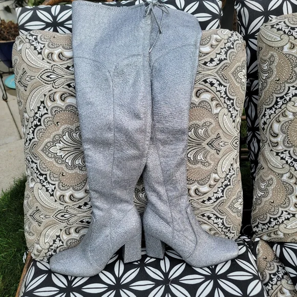 Unisa Quesia Silver Glitter Boot - Picture 5 of 7